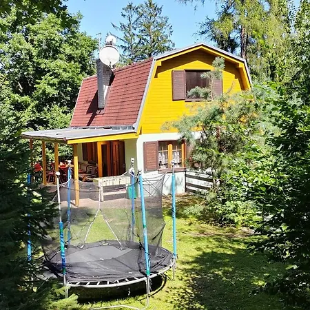 Semesterbostad Holiday House Vranov Dam Oslnovice