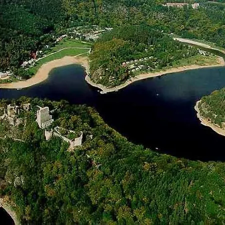 Semesterbostad Holiday House Vranov Dam